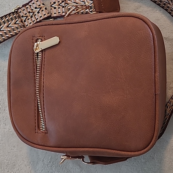 Women's Crossbody Purse Embroidered Vegan Leather Oblong Brown Boho Adjustable - Picture 9 of 12